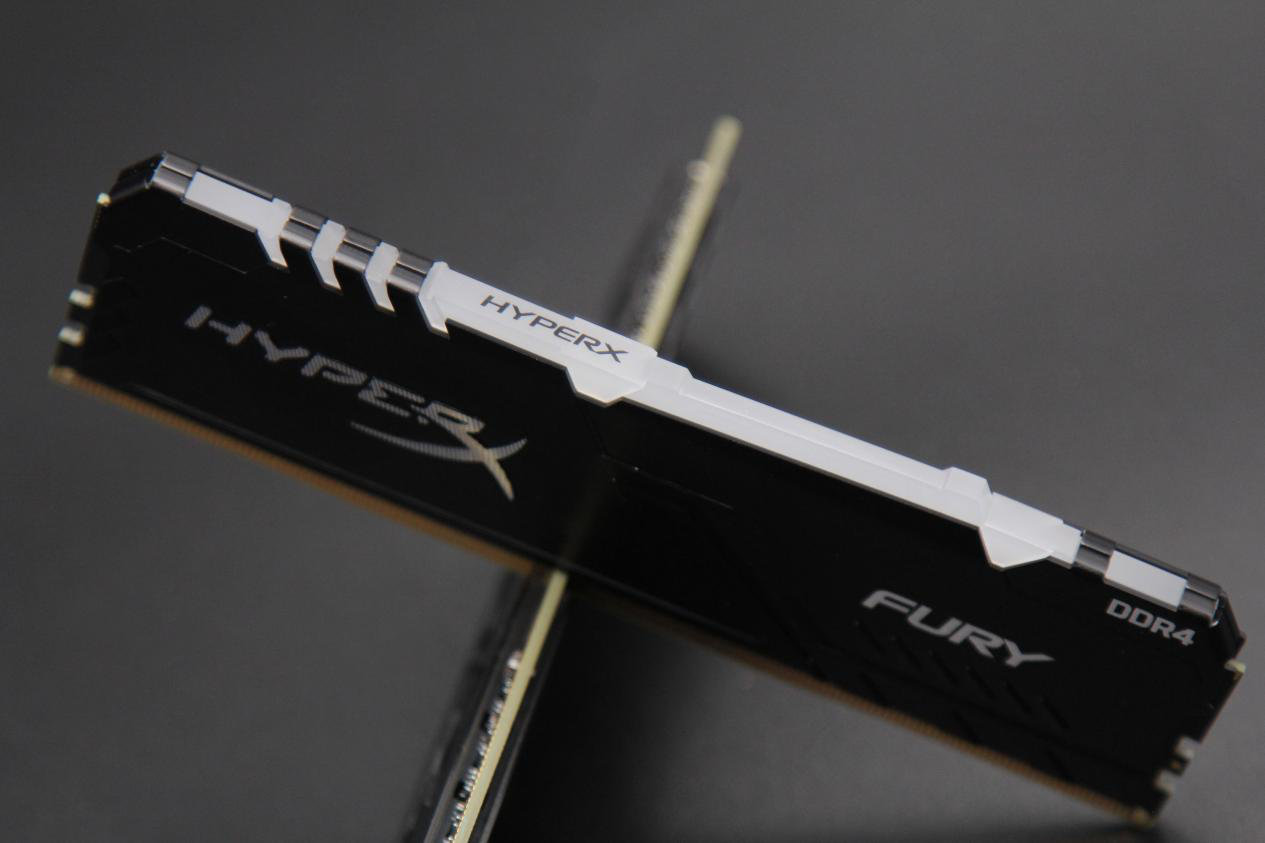 映众rtx2080ti冰龙黑金版,映众1060超级冰龙显卡为什么便宜