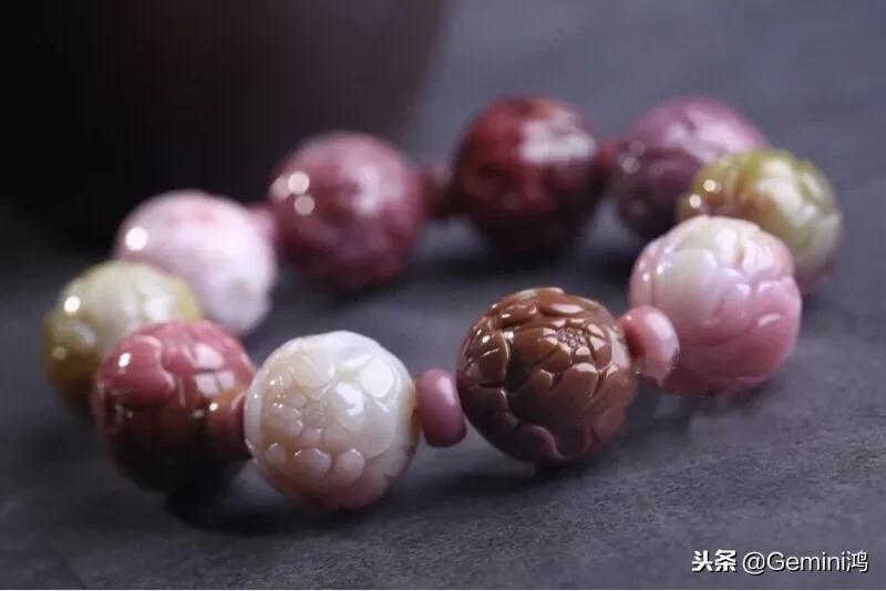 2018年的盐源玛瑙,文玩界的新宠紫绿玛瑙