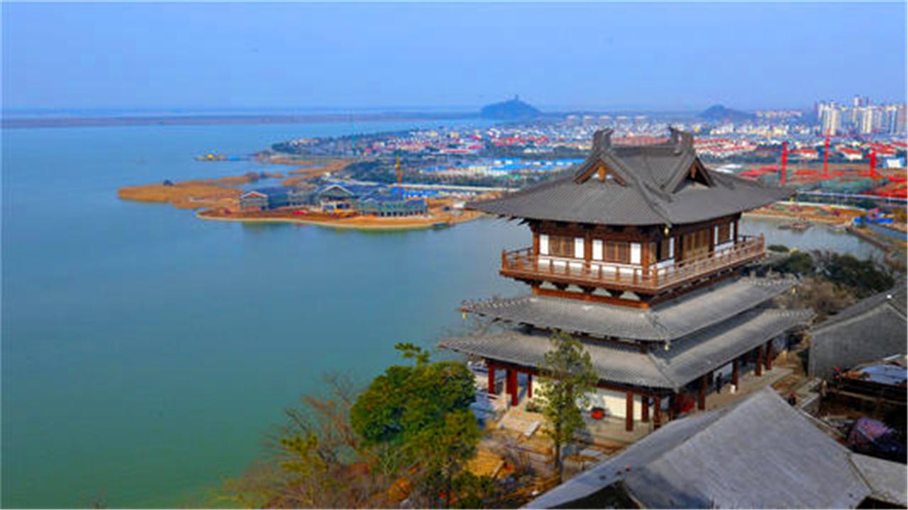 天下名山何其多，这座山名气平平，何以被称“天下第一江山”？