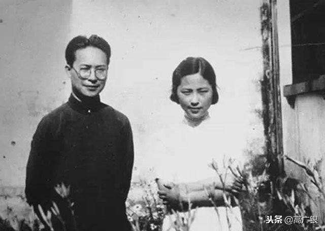 沈从文老舍文学地位,文学大师沈从文小说