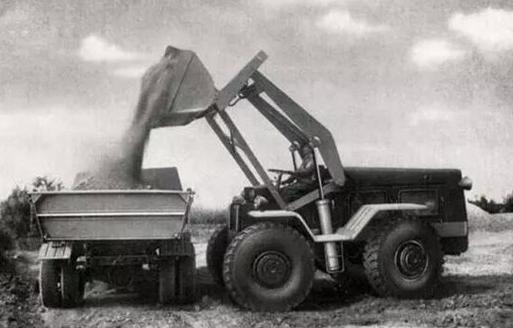 1966年国内第一台什么柳工装载机,柳工最先进的装载机是哪一款