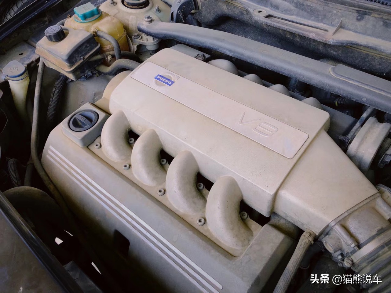 陆地坦克沃尔沃xc90多少钱,沃尔沃xc90顶配版本现在的市场价