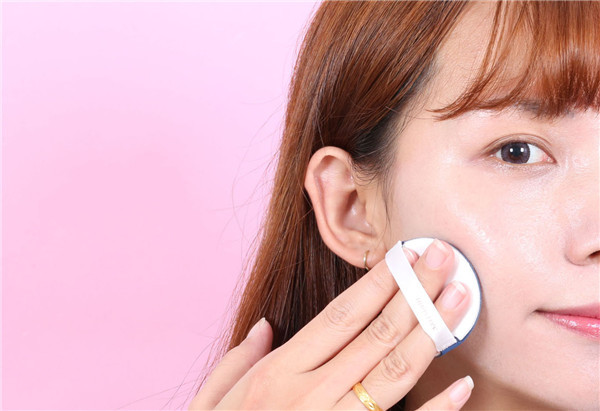 什么bb霜好用不脱妆不卡粉不暗沉,用哪款bb霜可打造完美裸妆