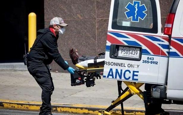 清华天之骄子全家移民北美，靠刷油漆悲惨过活，跳桥惨烈自尽始末