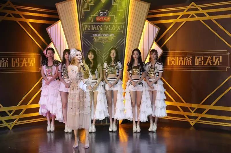 婀句粩鐮佸ご鍝佺墝钀ラ攢,婀句粩鐮佸ご2003