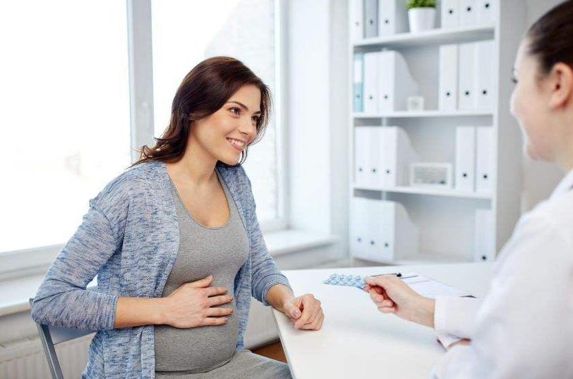 宝妈刚过满月肚子疼是怎么回事,宝妈刚满月出去转一圈肚子有气疼