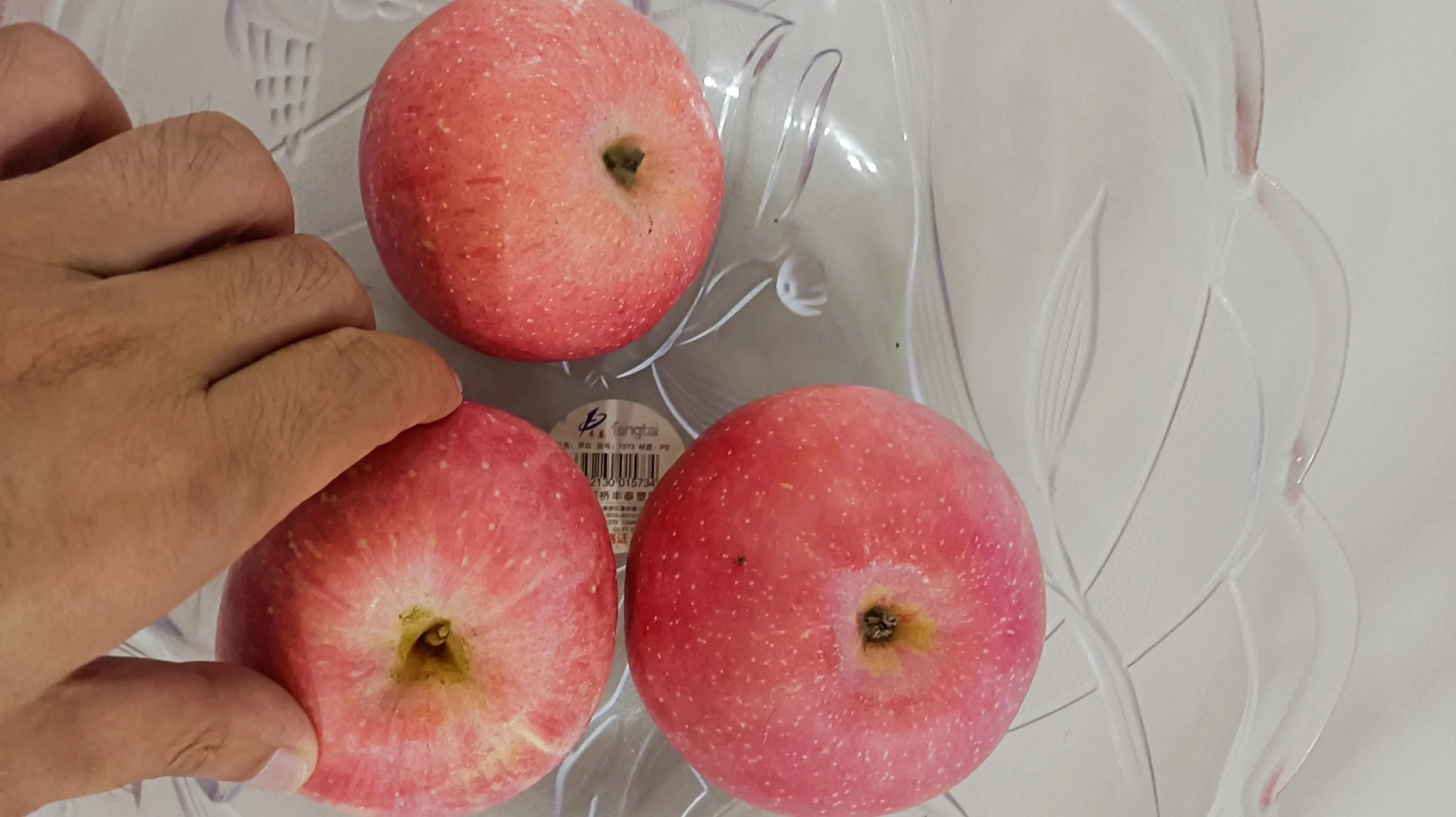 她是我闺蜜，我一男的，你信吗？