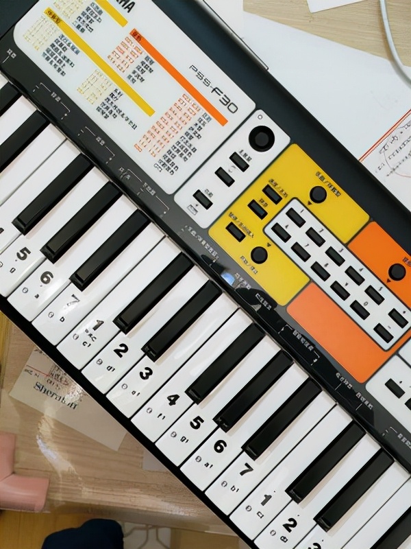 雅马哈pss-f30教程视频,雅马哈pss-f30电子琴开箱介绍