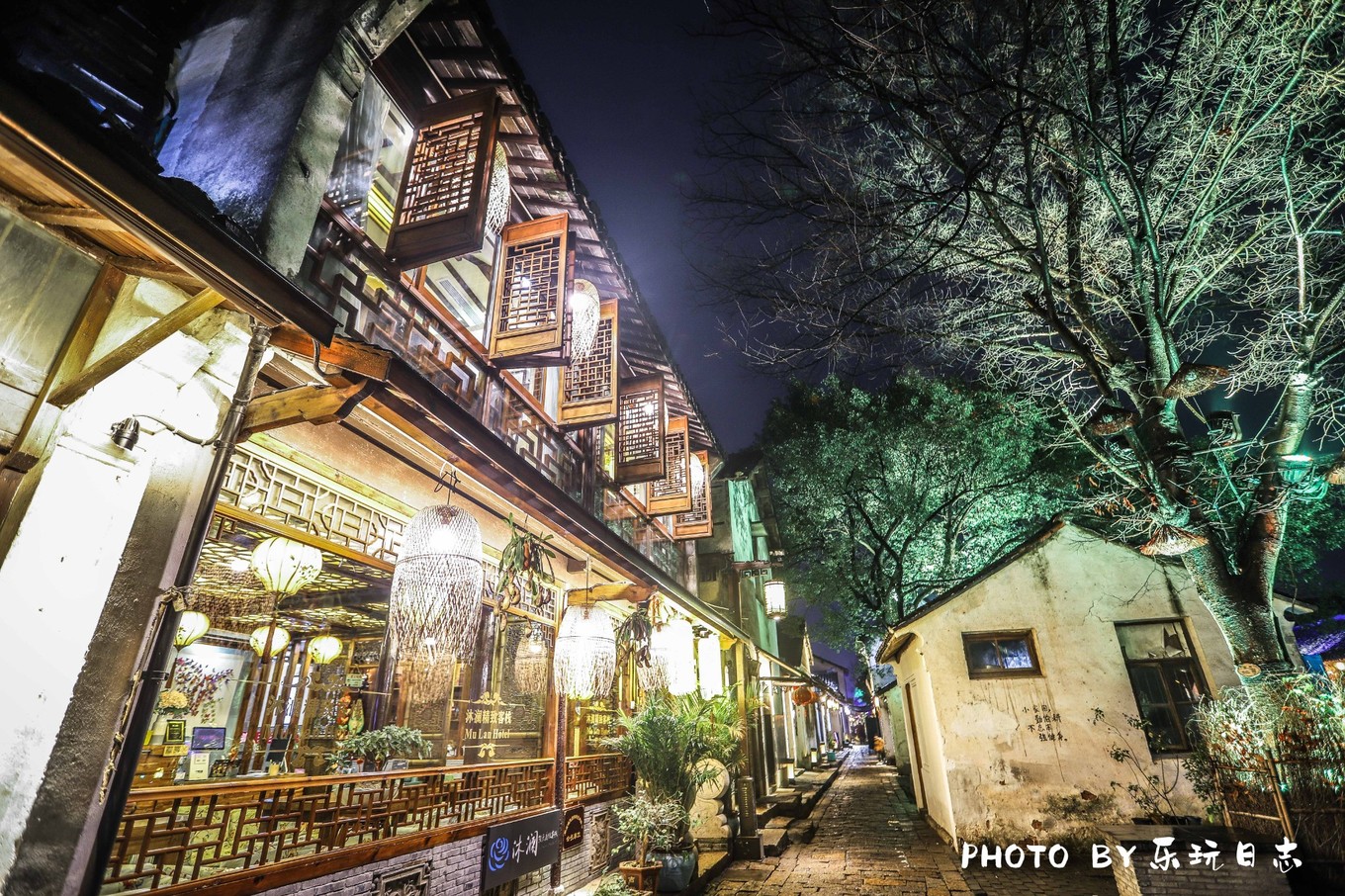 江南周庄古镇夜景美如画,推荐一个好的地方周庄古镇