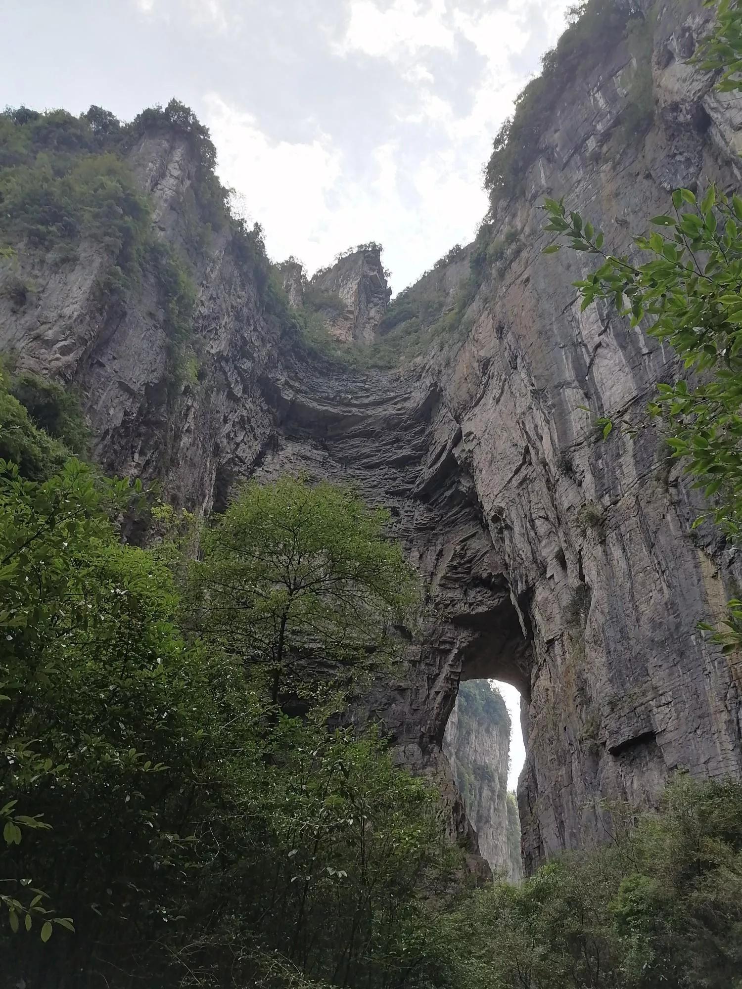 去重庆旅游武隆天坑,游重庆武隆天坑天生三桥