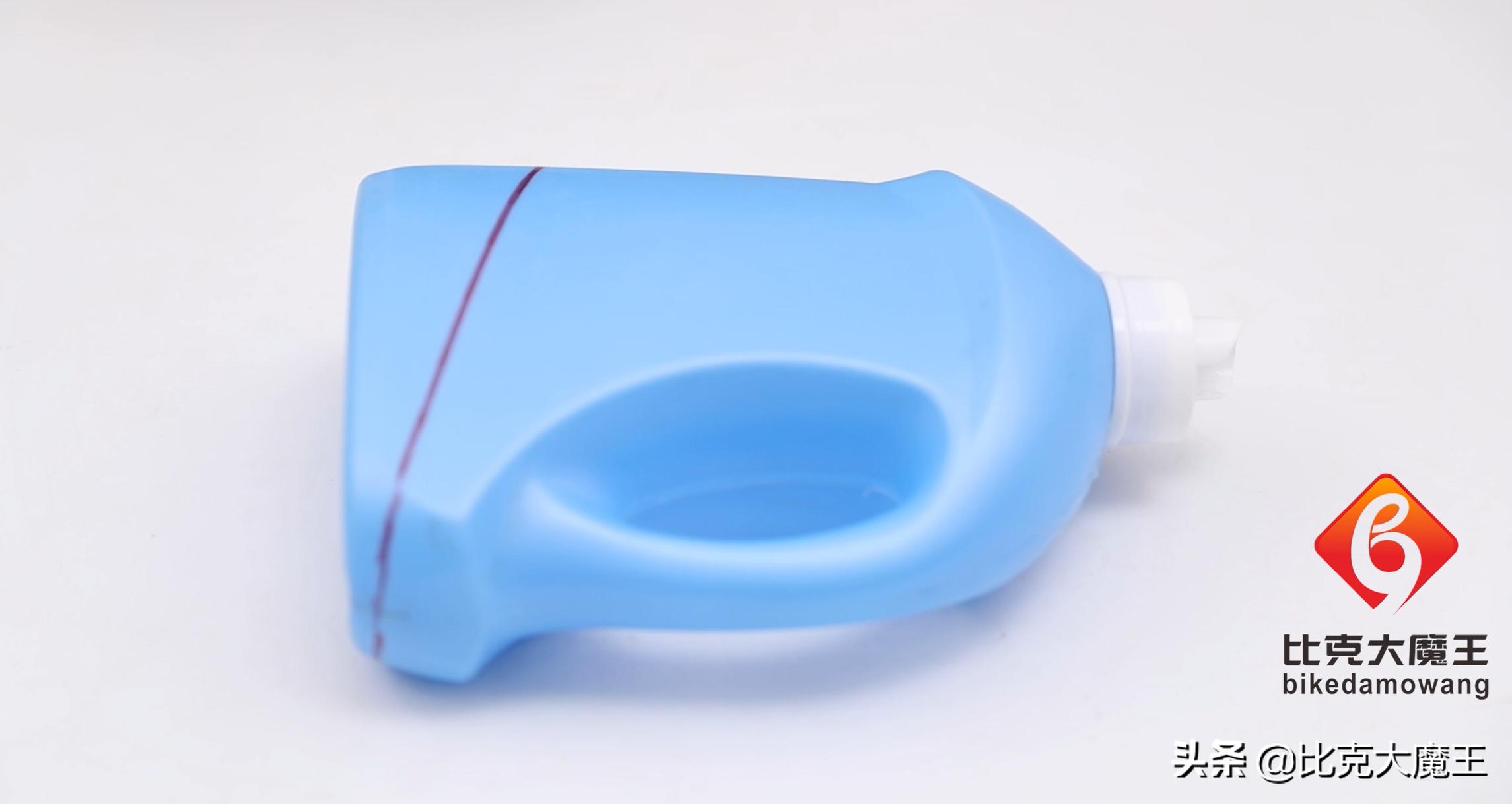 洗衣液瓶用完千万别扔,家里用完的洗衣液瓶别扔