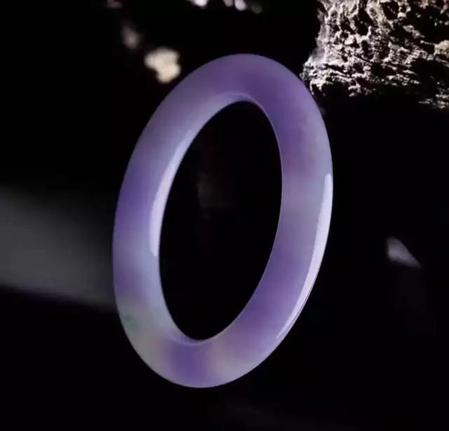 蓝底紫罗兰翡翠,粉紫罗兰和蓝紫色翡翠哪个更值钱