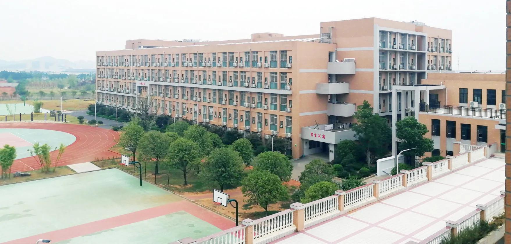 咸宁东方外国语计划招生多少人,咸宁东方外国语学校放假安排