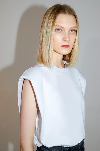 购物指南 | 轻松get顾佳式穿搭，并附越买越省的秘笈