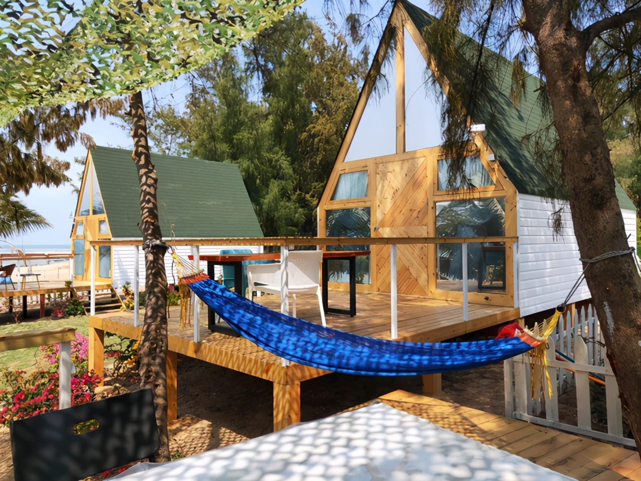 还未建成，就被无数游客预订，这栋木屋究竟有哪些好？