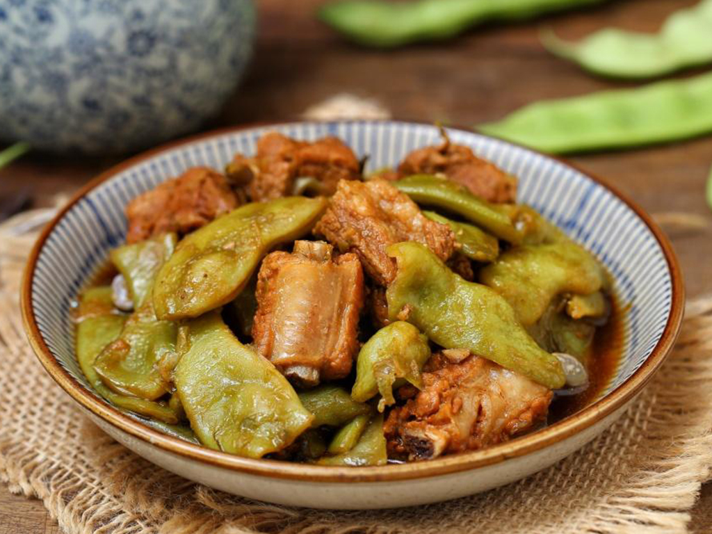 舌尖上的东北家常菜,黑龙江油豆角高端做法