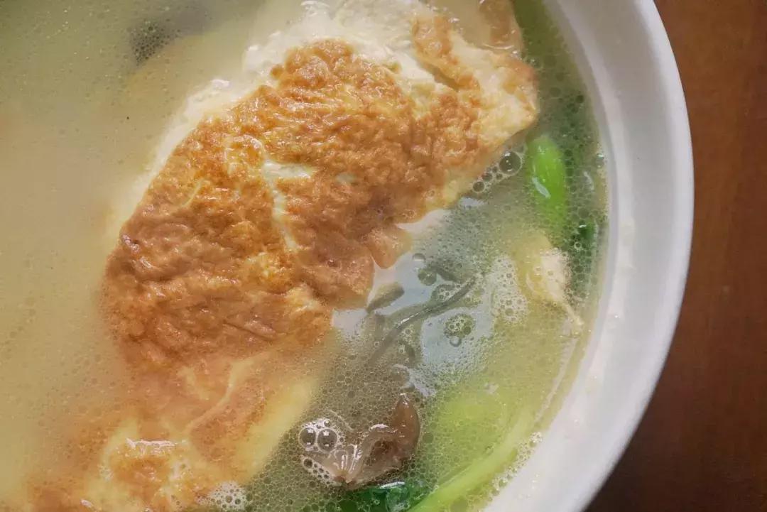 柴火灶铸铁大锅,大铁锅炖羊肉面