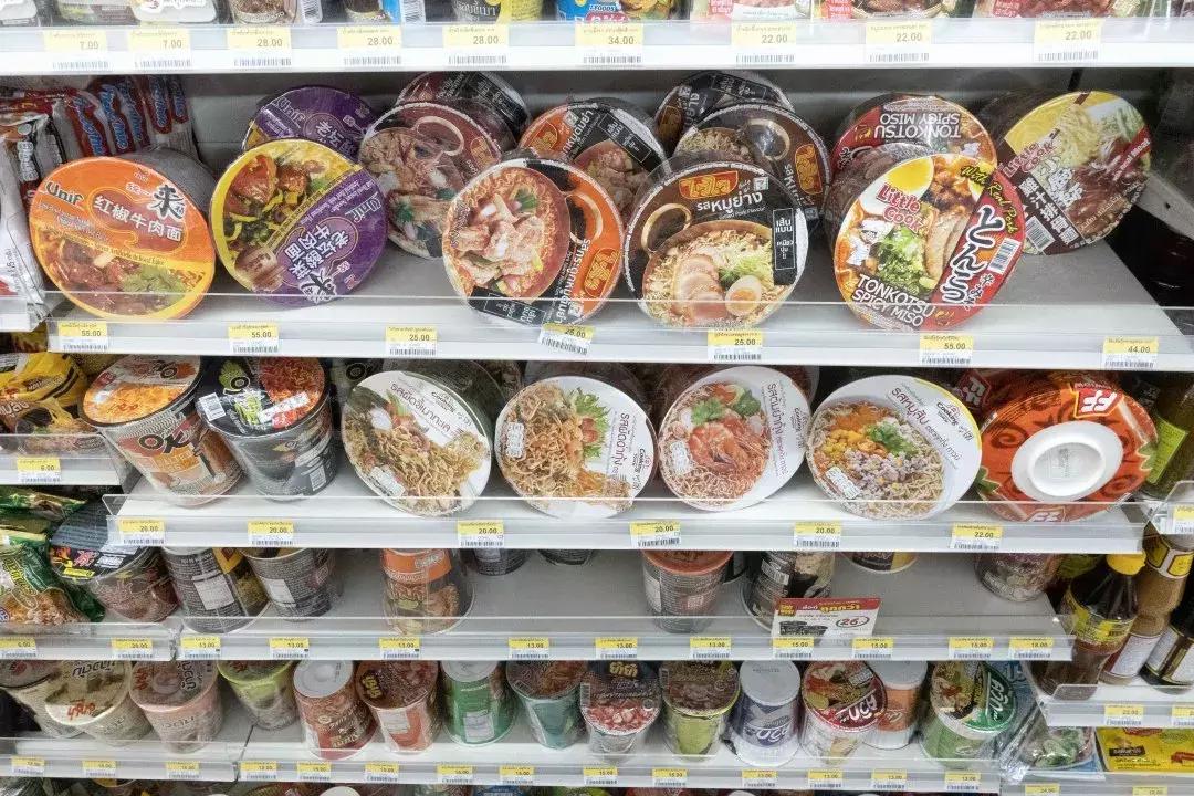 泰国711便利店隐藏饮料攻略,泰国711东西为啥那么多