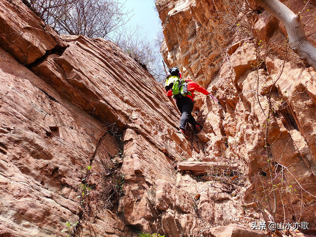 从石家庄到邢台，寻找大自然的鬼斧神工，爬上半个瓮，羞羞阴阳山
