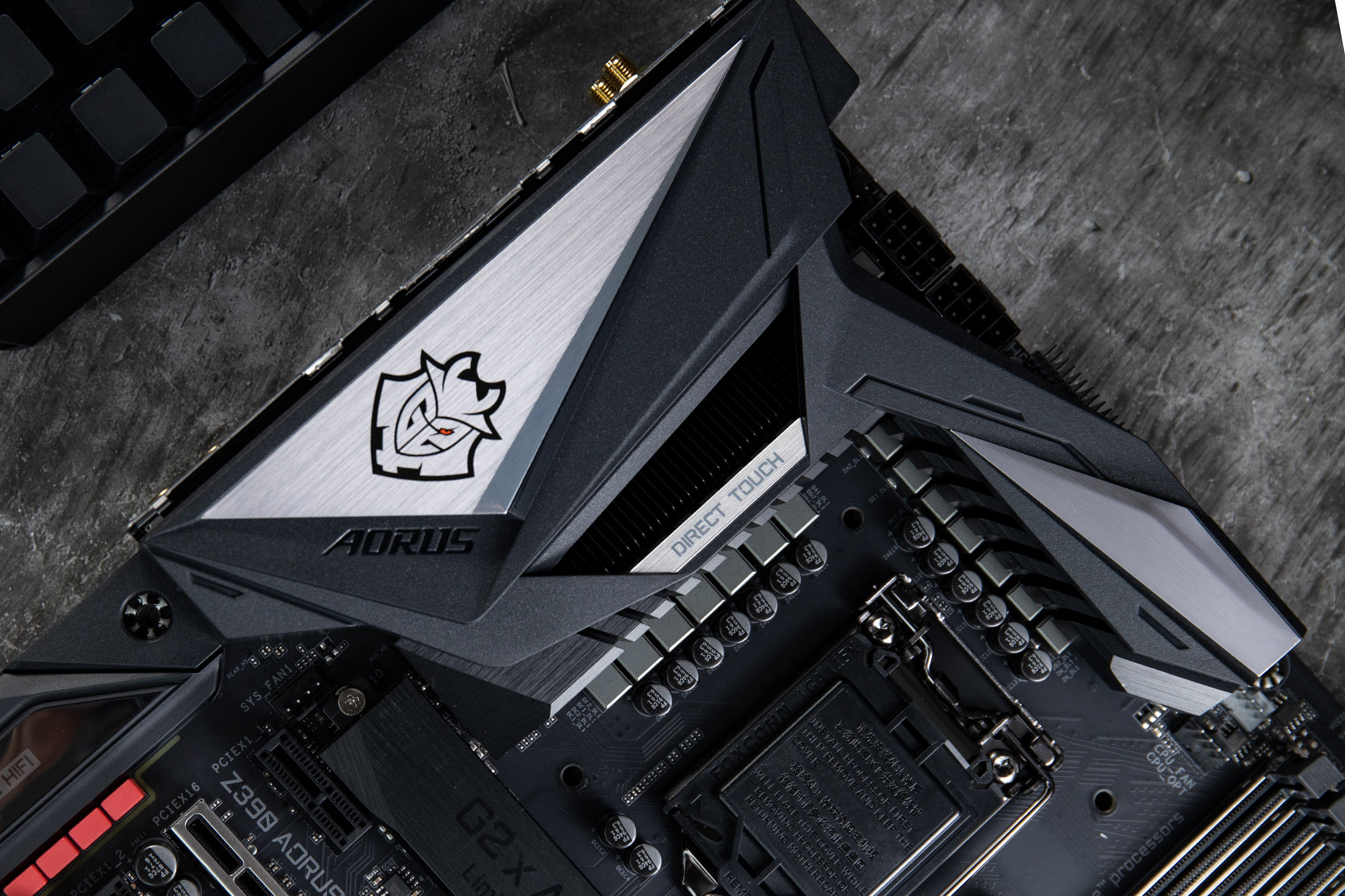 外星人游戏主机值得买吗 (有主机的外星人游戏本)