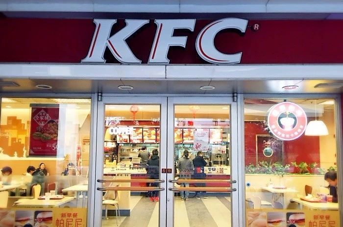 涓婃捣浜虹溂涓殑褰郸鏂版潙,涓婃捣浜虹溂閲岀殑褰郸鏂版潙