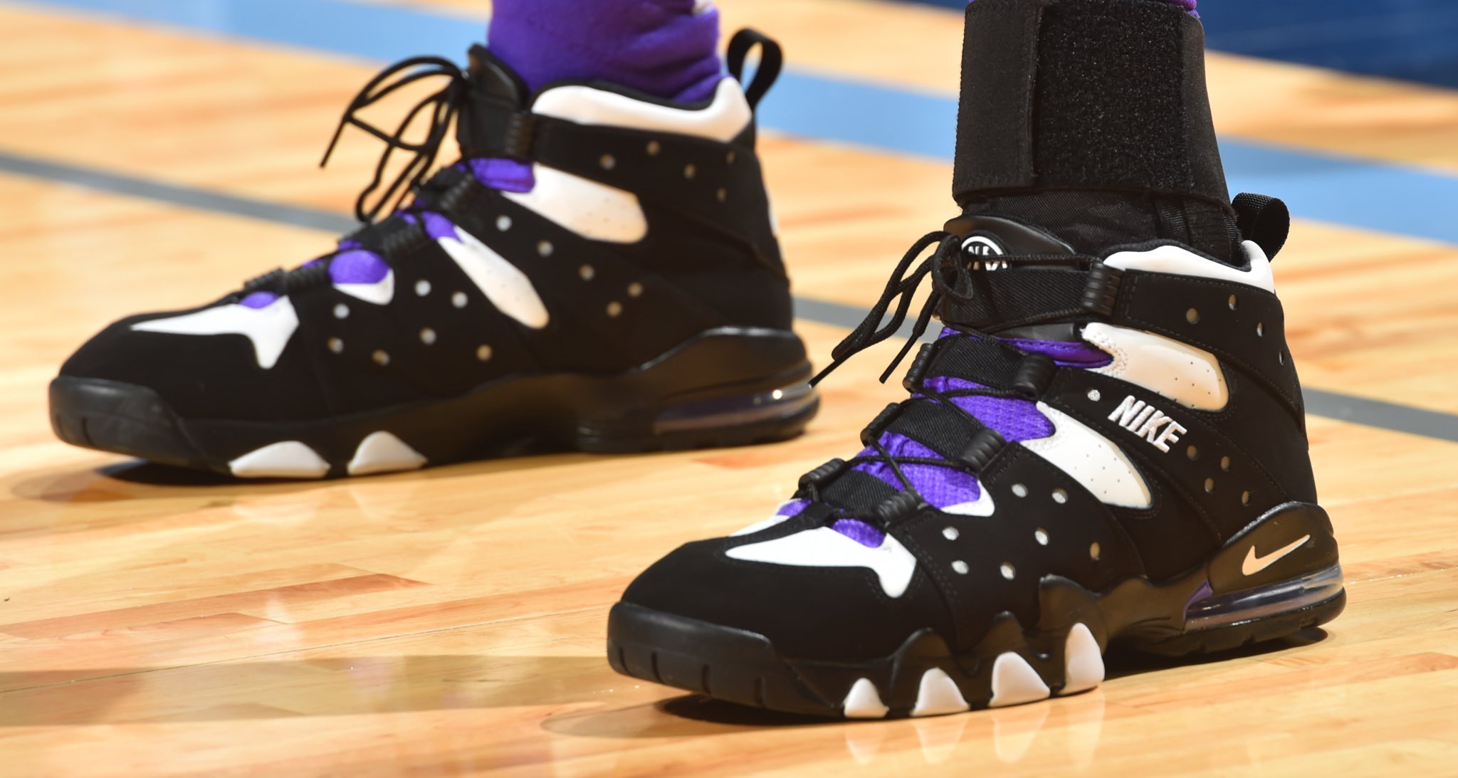 韦德的最新战靴,盘点nba上脚球鞋欧文