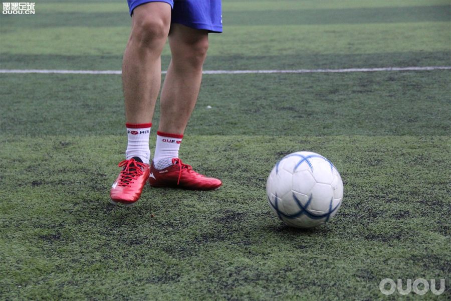 rebula足球鞋测评,2024年nike足球鞋测评