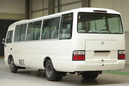 真考斯特和仿考斯特,丰田考斯特各个版本