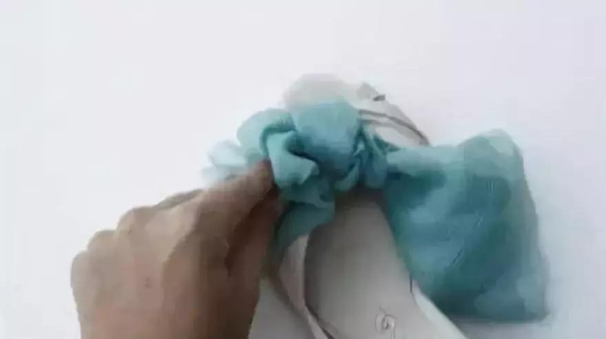 过时的长围巾能改什么,老款围巾改造