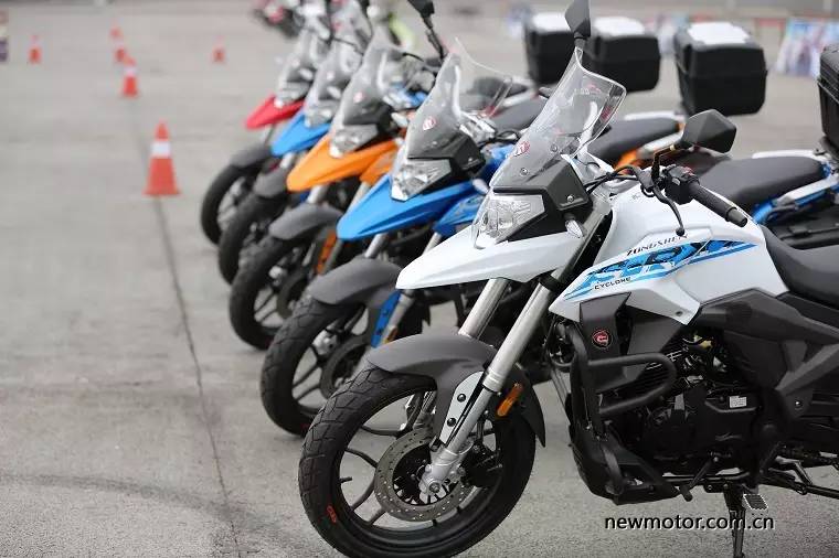 宗申赛科龙rx1摩托车最高时速,宗申rx1s摩托测评