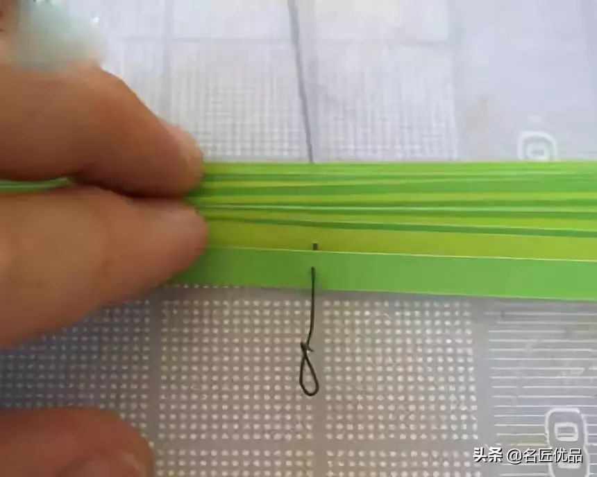 猪年手工制作纸灯笼,大红灯笼手工制作简约过年