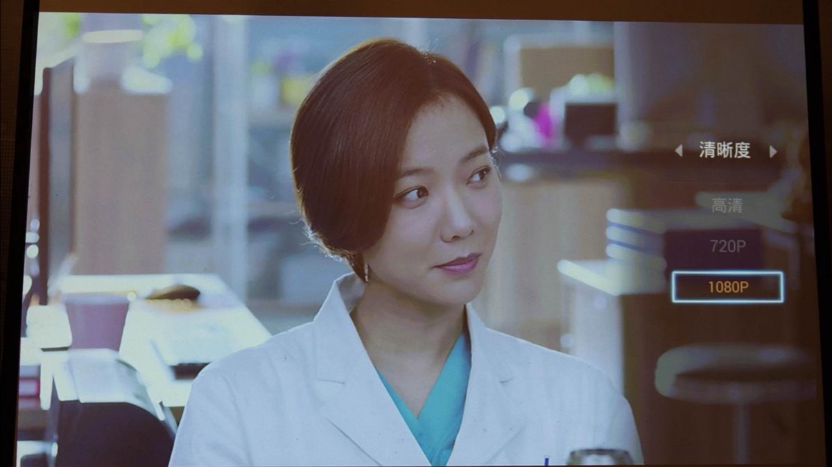 瞬间提升客厅格调，电影1895电影机体验