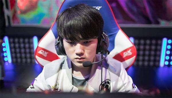 uzi对jkl的祝福,jkl生涯成就对比uzi