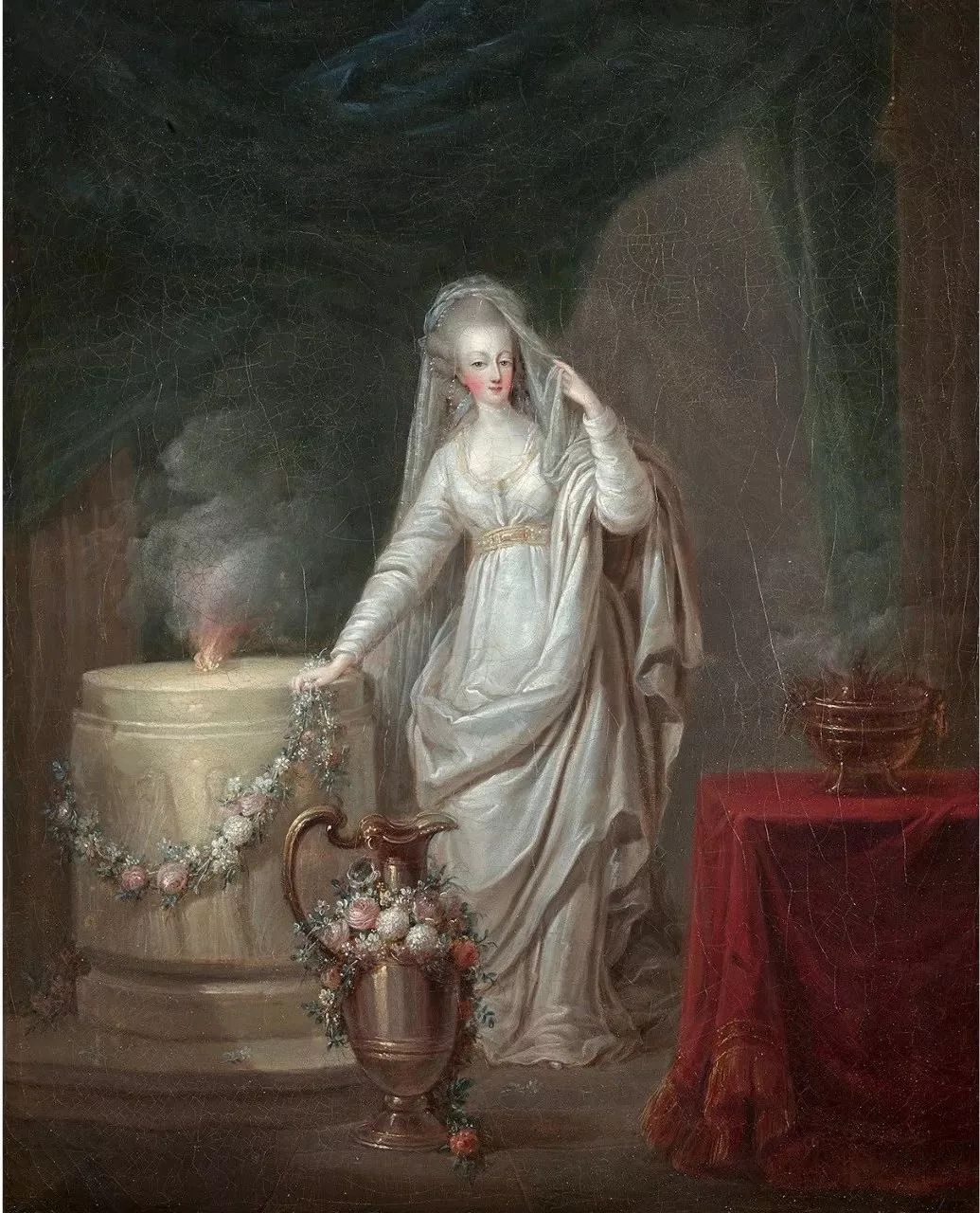 面纱掩盖着的，是一个少女的贞洁，也是整个帝国的命运