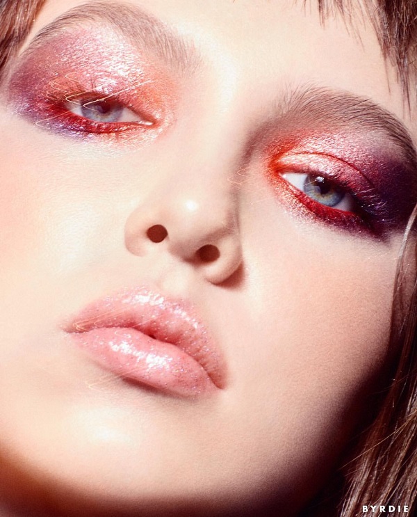 银河系妆容教程单眼皮,银河系里的液体眼影