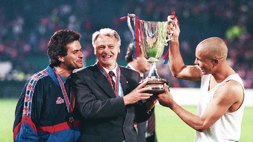 穆里尼奥评价大罗最强,穆里尼奥和梅罗哪个厉害