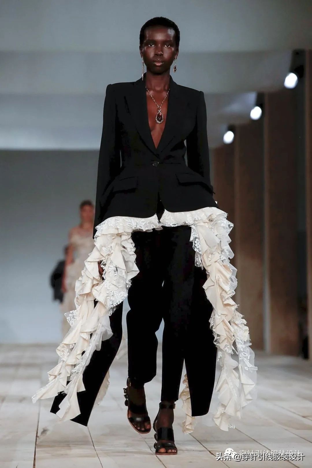 AlexanderMcQueen2020秋冬系列是有多敷衍