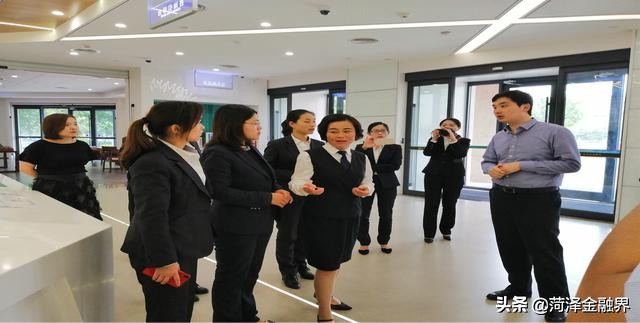 同根同心血脉相连,同根同源同祖同宗同族同心