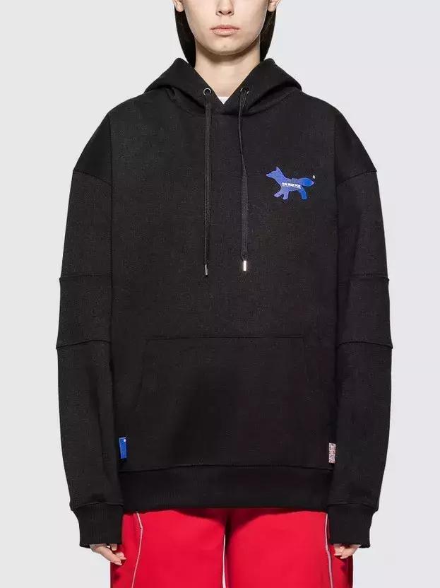 温度低穿的衣服,冬天穿宽松的卫衣怎么搭配