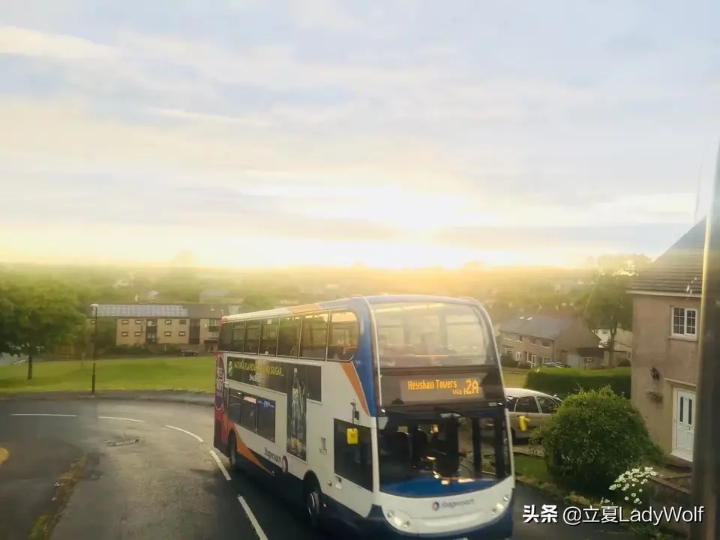 去英国旅游要学会英语吗,去英国旅游英语要到什么水平