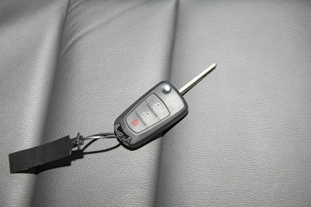 哈弗h5为什么两驱比四驱贵,哈弗h3和h5二手车怎么样