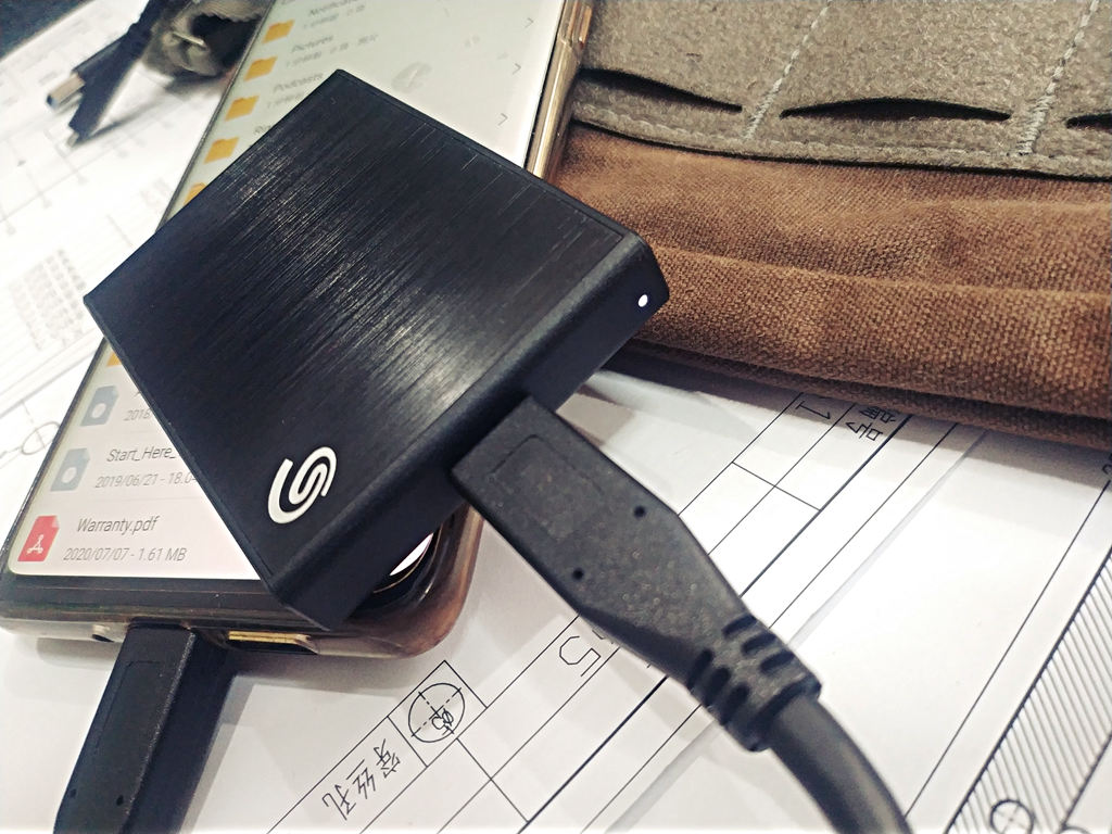 希捷铭系列1t移动硬盘测评,希捷移动固态硬盘铭系列