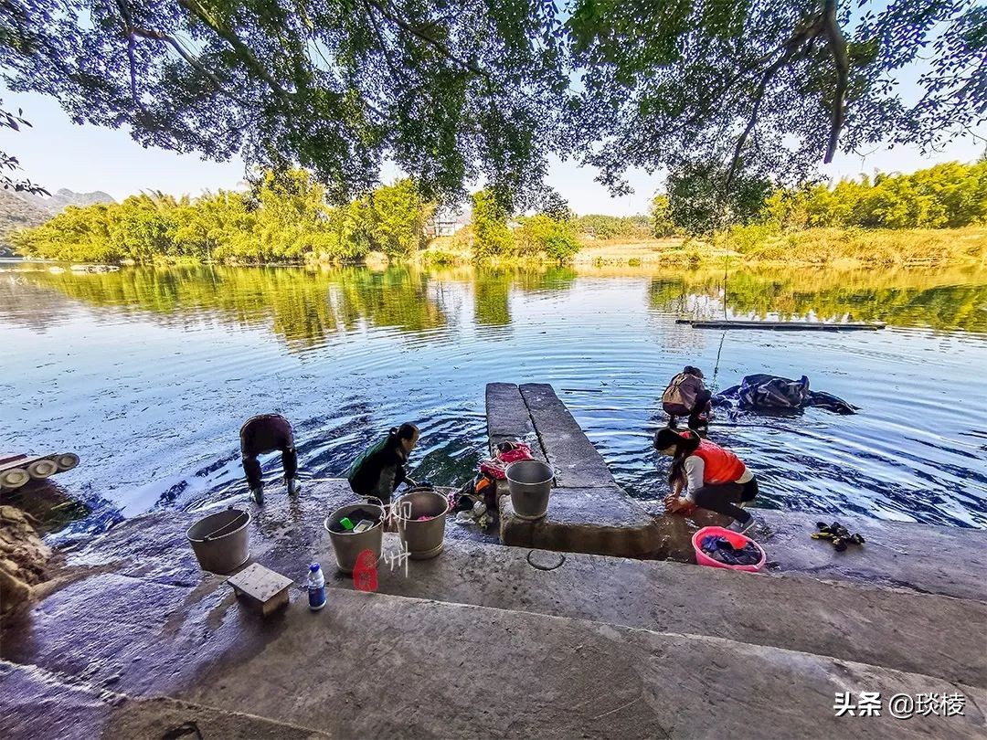 手里拿的不是大刀?最有文化的关二爷竟然藏在个古镇里