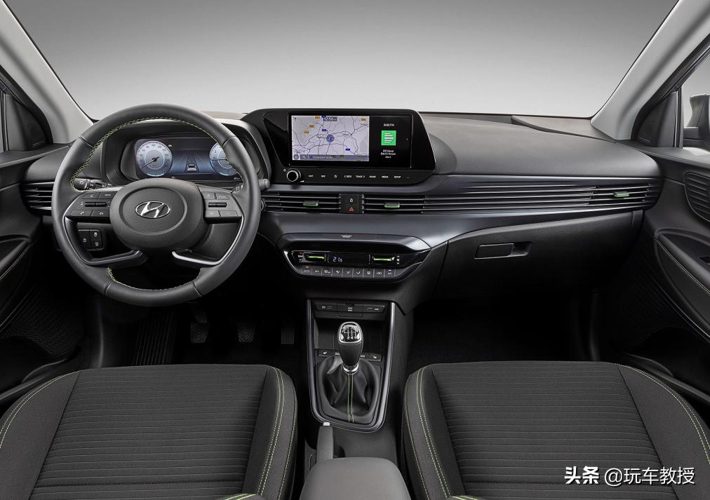 期待已久的平民轿车全新亮相,8年15万公里质保以哪个为底