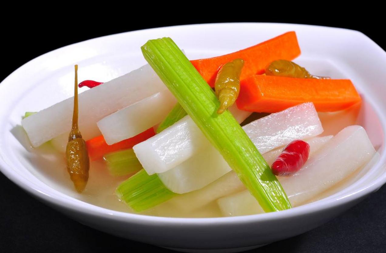 萝卜这样做真好吃不用炒不用炸,萝卜这样做着吃