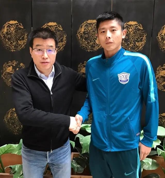 郑凯木天津泰达谢场,泰达郑凯木照片