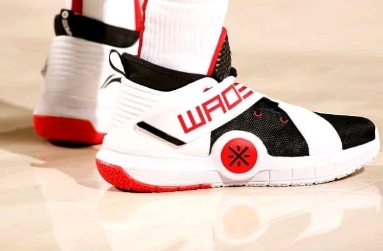 李宁冒牌货在哪里拿,李宁有人做山寨货吗