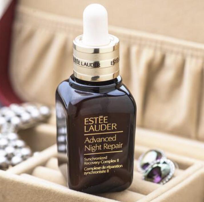 清洁皮肤用什么水乳精华霜最好,护肤分享皮肤补水用水乳霜