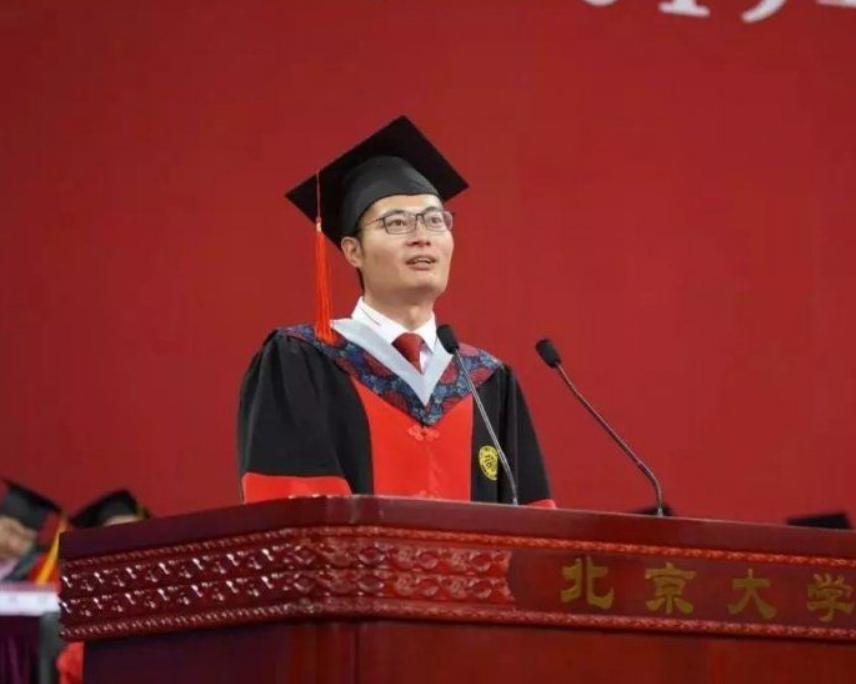 清北招生老师抢人,清北抢学霸