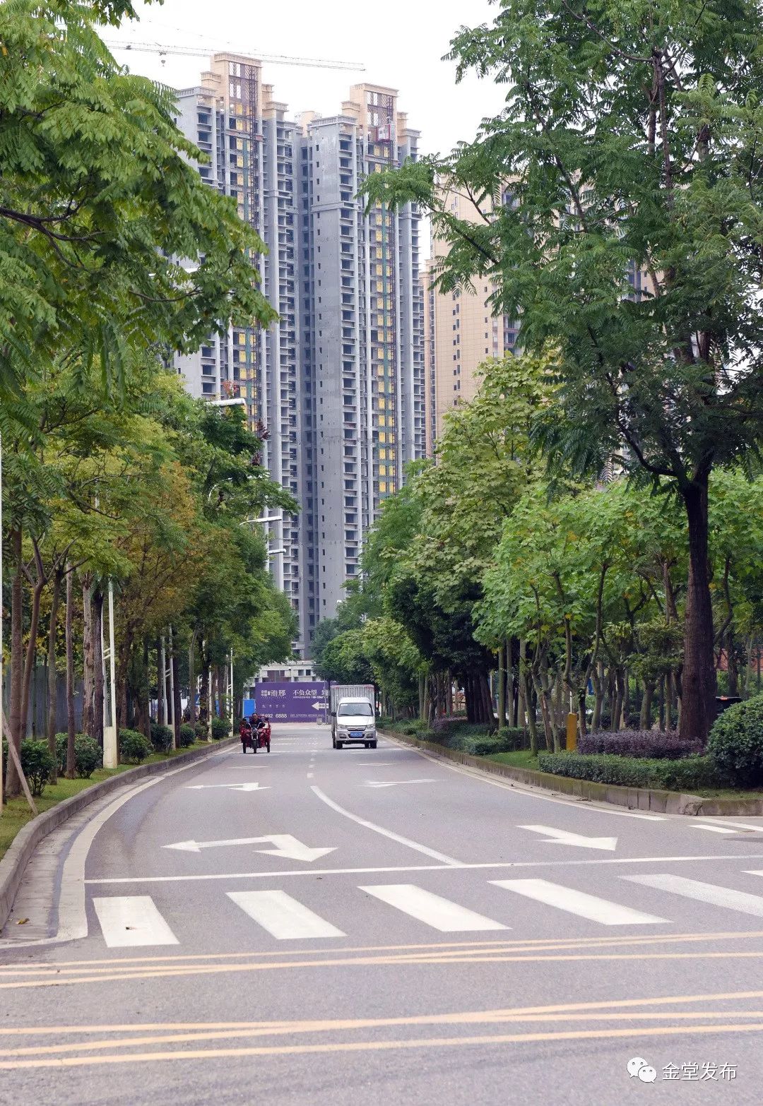 哇！比成都一环路还长6公里！金堂县城外环线全线通车